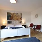 Seeblick Hotell 3*