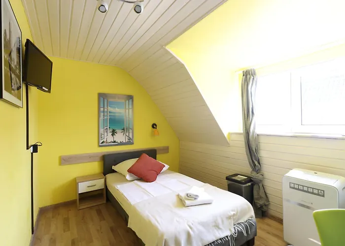 Seeblick Отель Obermaubach