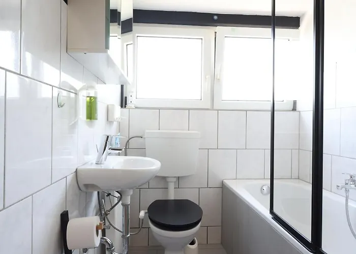 Отель Seeblick 3*