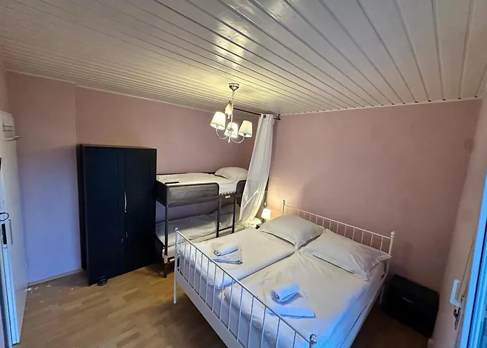 Отель Seeblick Obermaubach